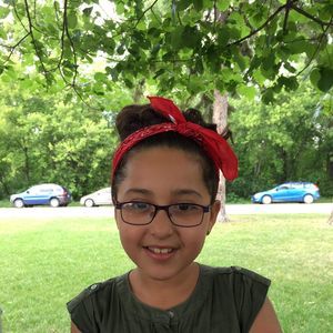 Meet your Posher, Amel